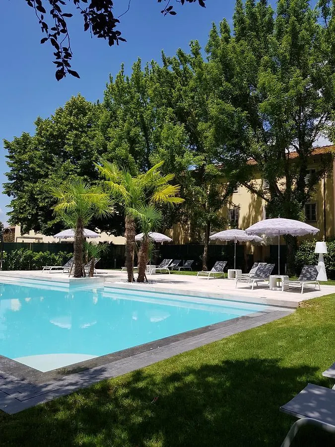 Hotel Hambros - Il Parco In Villa Banchieri Lukka